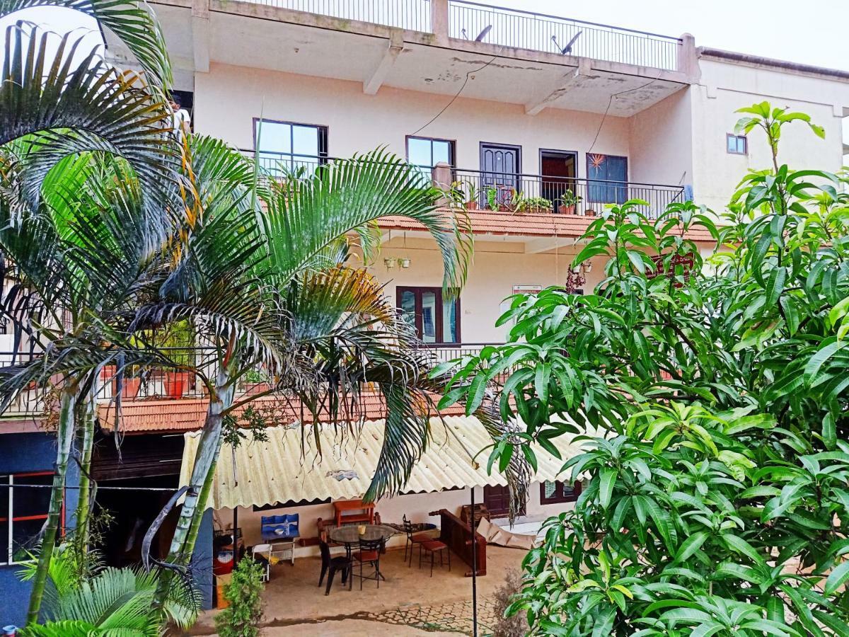 מדיקרי Coorg Villas מראה חיצוני תמונה